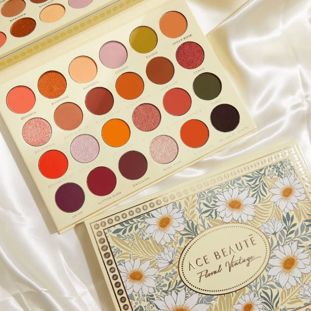 🔴 ACE BEAUTE Floral Vintage Palette - Limited Edition